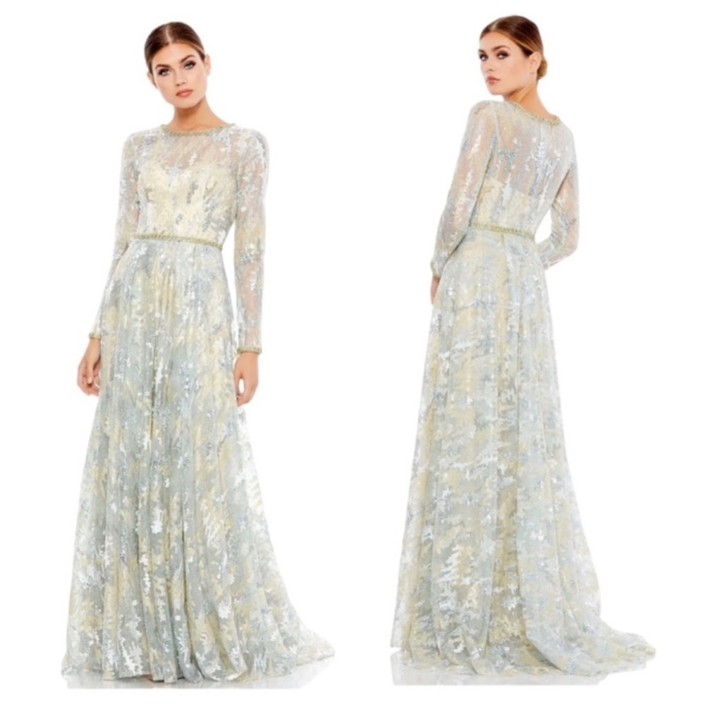 NWT Mac Duggal Long Sleeve Embellished Mesh Gown in Platinum 12460 Sz 8 Wedding